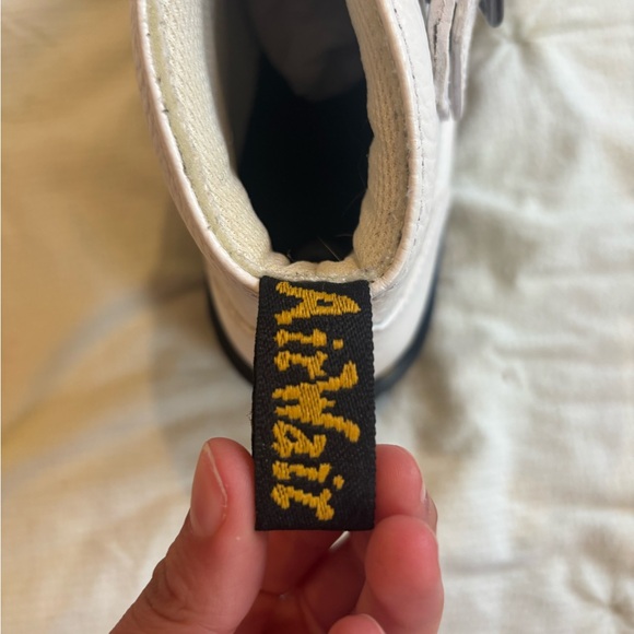 Dr. Martens Devon Heart Milled Napa leather platforms. Brand new never worn. - Picture 4 of 10